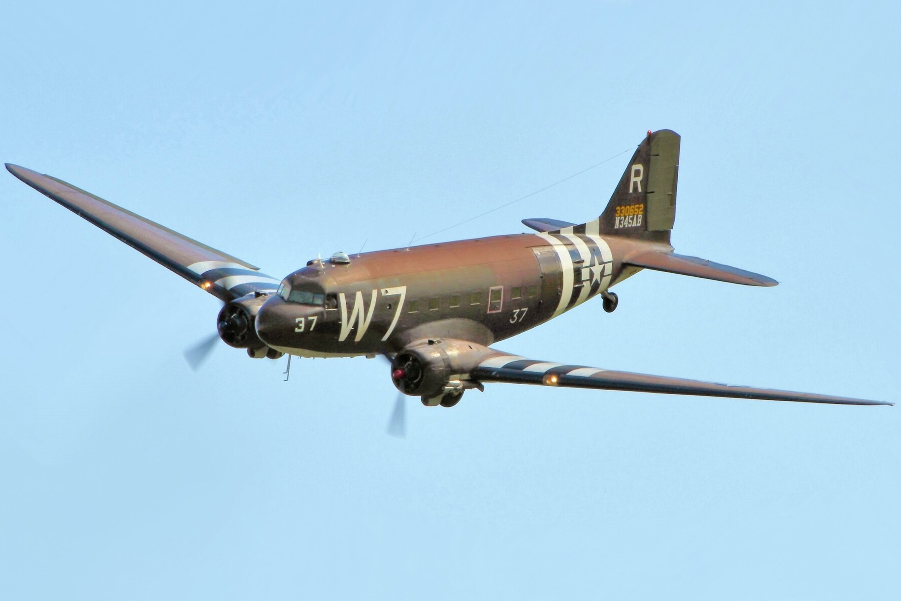 Douglas C-47 Skytrain